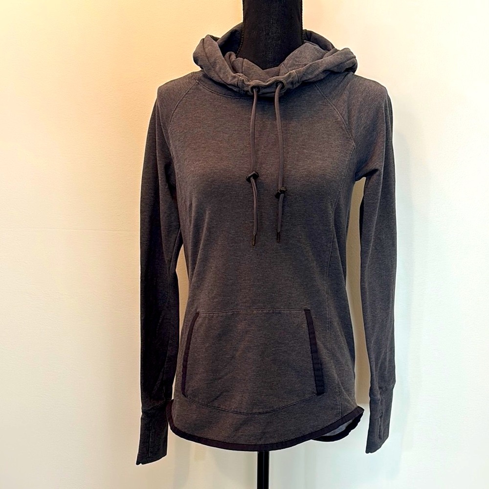 Athleta Women’s Cowl Hoodie Size XS with Thumbhole Sleeves